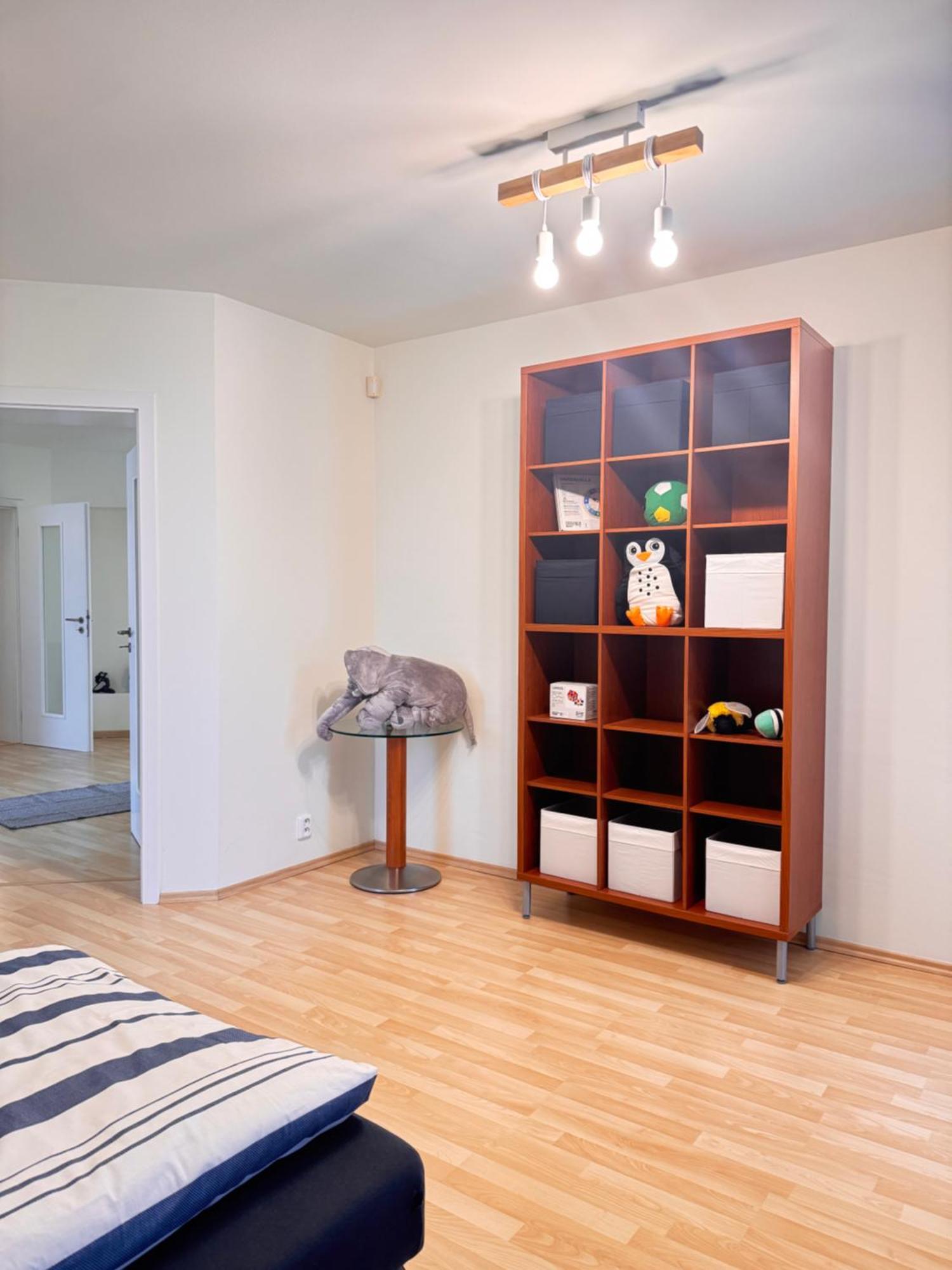 Diamondvilla, 4 Bedroom Apartment, Garden & Spa プラハ エクステリア 写真